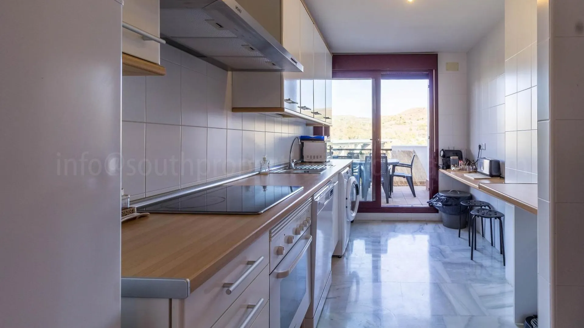 Precioso Apartamento En Ressort Estepona 0*,  Spain